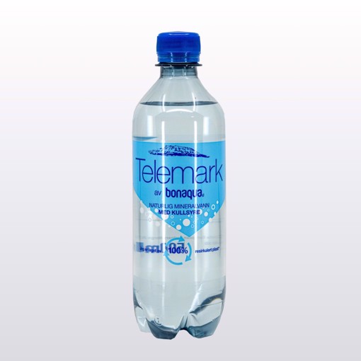 Bilde av en 0,5-liters flaske Telemark Sparkling Naturell – friskt, perlende mineralvann tappet fra kilden i Telemark.