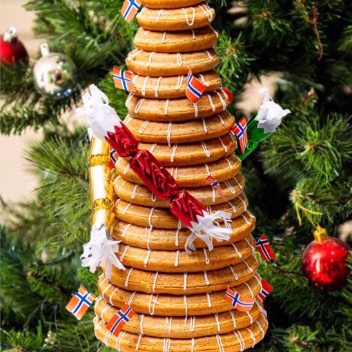 Bilde av Kransekake – en høy, klassisk kransekake laget av mandler.